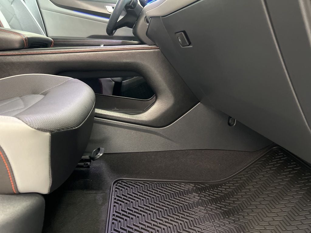 2024 Volkswagen Atlas 2.0T Peak Edition SE w/Technology