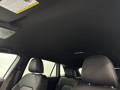 2026 Volkswagen Atlas Cross Sport 2.0T SE