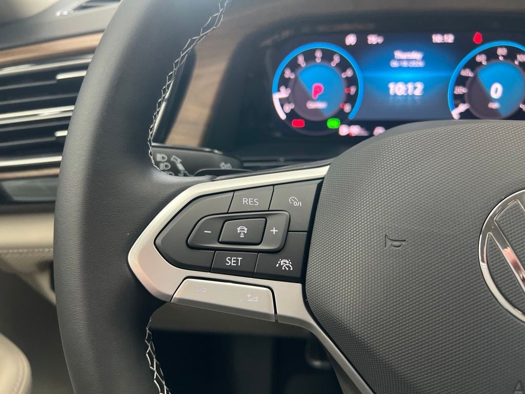 2026 Volkswagen Atlas 2.0T SE