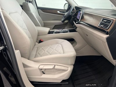2026 Volkswagen Atlas 2.0T SE