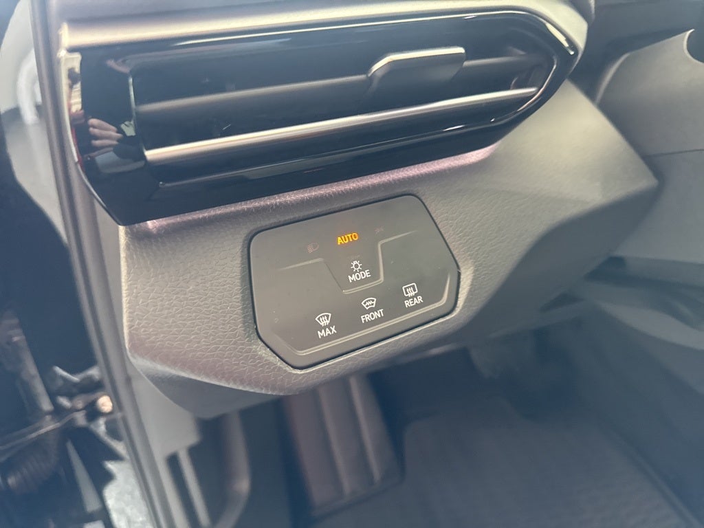 2025 Volkswagen ID.4 Pro