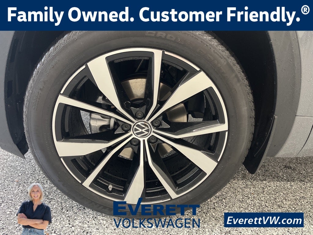 2026 Volkswagen Atlas Cross Sport 2.0T SEL Premium R-Line