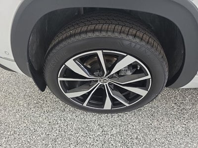 2026 Volkswagen Atlas Cross Sport 2.0T SEL Premium R-Line
