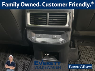 2026 Volkswagen Atlas Cross Sport 2.0T SEL Premium R-Line