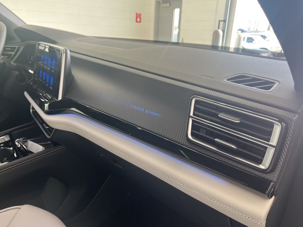 2026 Volkswagen Atlas Cross Sport 2.0T SEL Premium R-Line