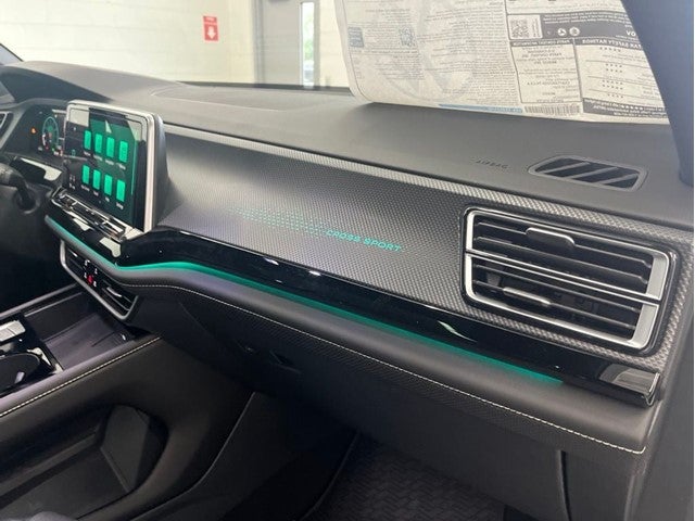 2026 Volkswagen Atlas Cross Sport 2.0T SEL Premium R-Line