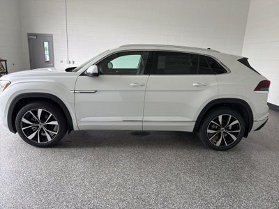 2026 Volkswagen Atlas Cross Sport 2.0T SEL Premium R-Line