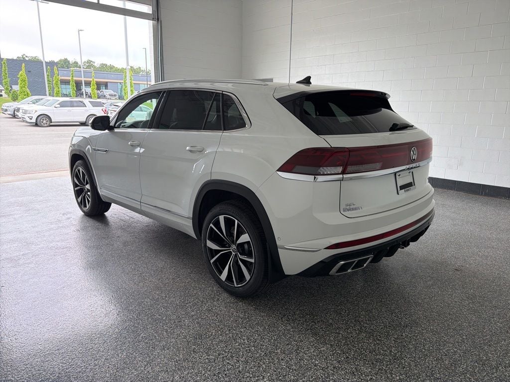 2026 Volkswagen Atlas Cross Sport 2.0T SEL Premium R-Line