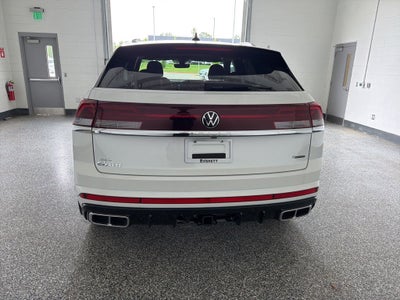 2026 Volkswagen Atlas Cross Sport 2.0T SEL Premium R-Line