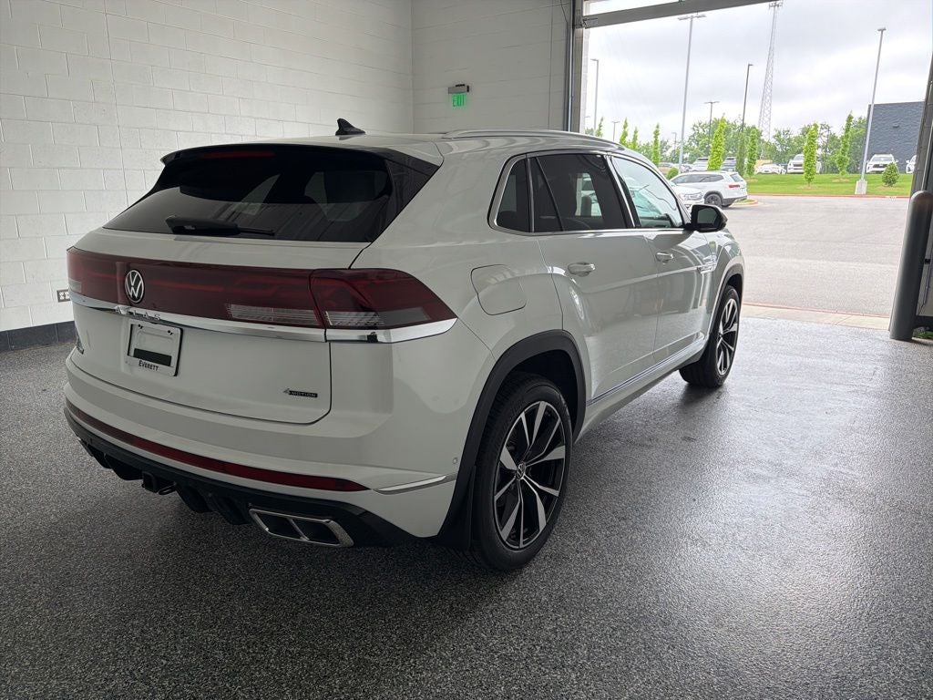 2026 Volkswagen Atlas Cross Sport 2.0T SEL Premium R-Line