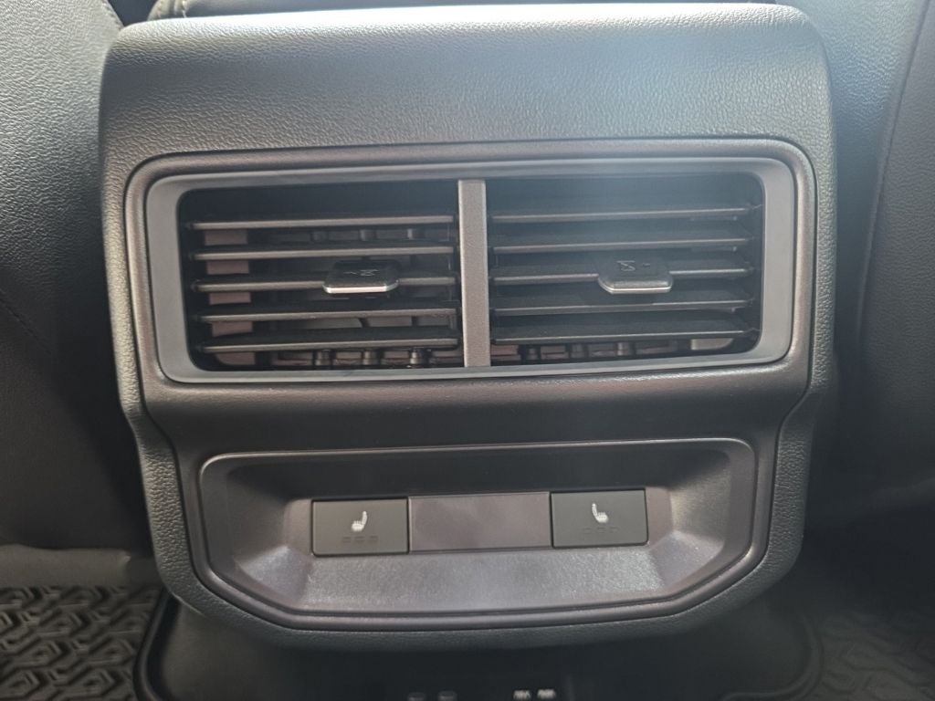 2026 Volkswagen Atlas Cross Sport SEL Premium R-Line