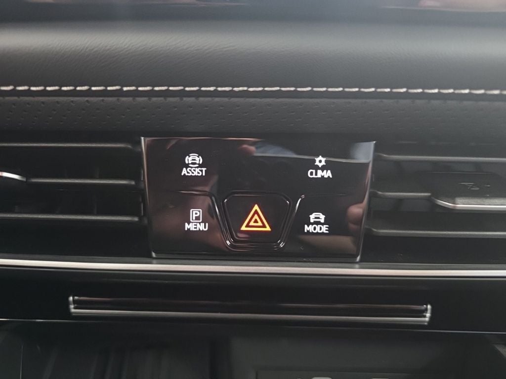 2026 Volkswagen Atlas Cross Sport SEL Premium R-Line