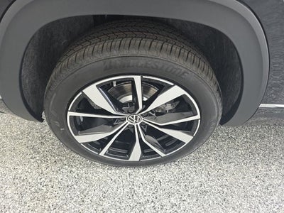 2026 Volkswagen Atlas Cross Sport SEL Premium R-Line