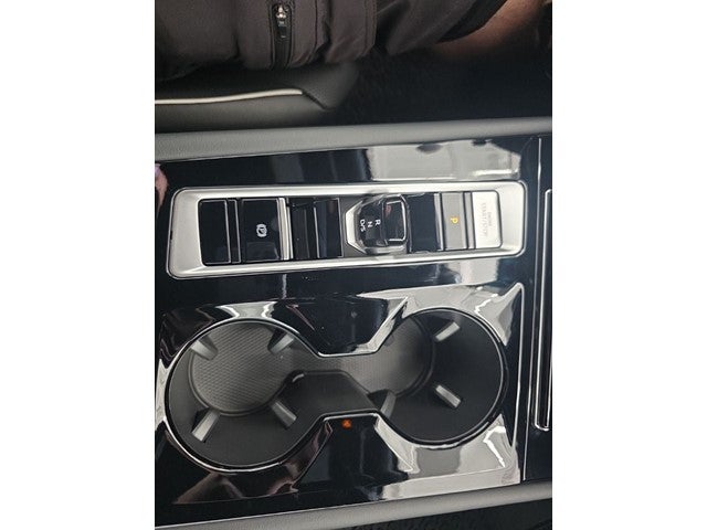 2026 Volkswagen Atlas Cross Sport SEL Premium R-Line