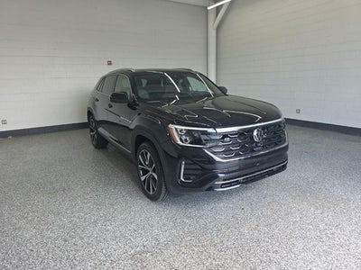 2026 Volkswagen Atlas Cross Sport SEL Premium R-Line