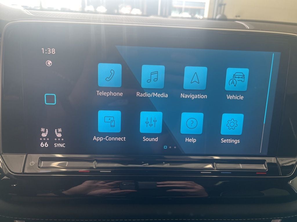 2026 Volkswagen Atlas Cross Sport 2.0T SEL Premium R-Line