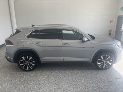2026 Volkswagen Atlas Cross Sport 2.0T SEL Premium R-Line