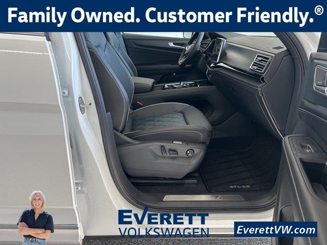 2026 Volkswagen Atlas Cross Sport 2.0T SEL Premium R-Line