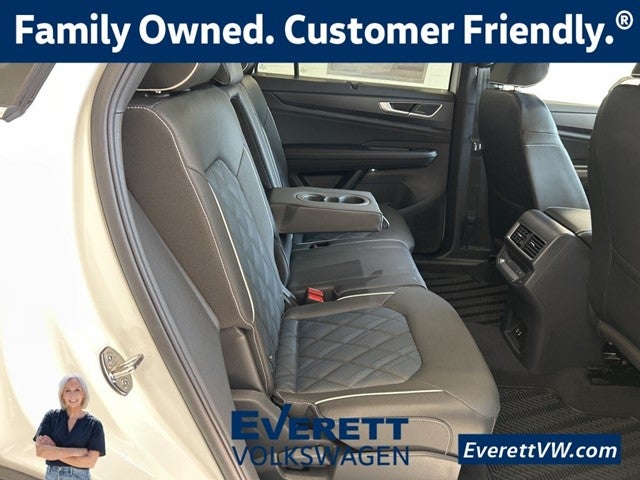 2026 Volkswagen Atlas Cross Sport 2.0T SEL Premium R-Line