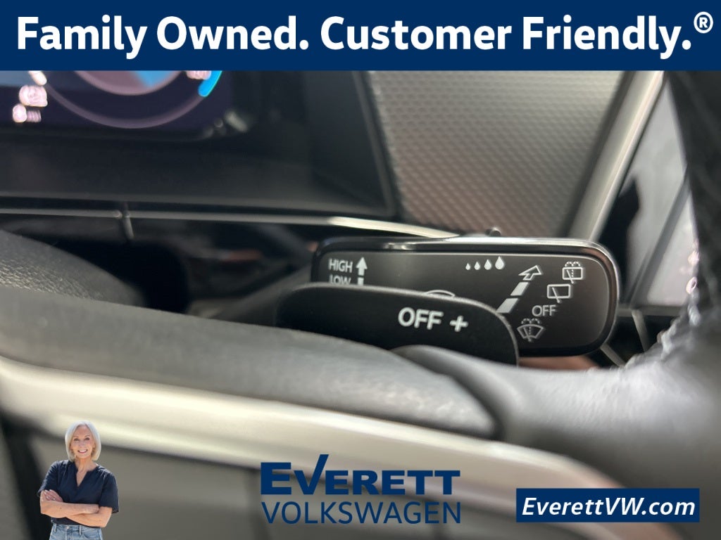 2026 Volkswagen Atlas Cross Sport 2.0T SEL Premium R-Line 4MOTION