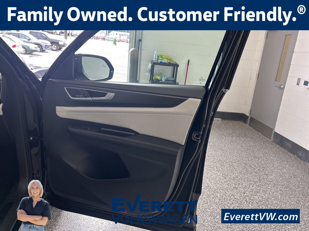 2026 Volkswagen Atlas Cross Sport 2.0T SEL Premium R-Line 4MOTION