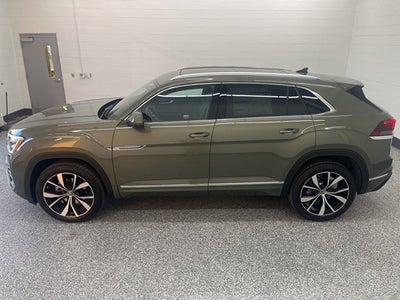 2026 Volkswagen Atlas Cross Sport 2.0T SEL Premium R-Line