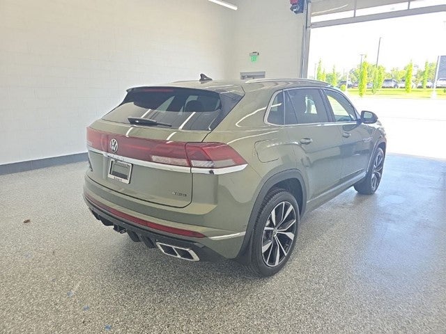 2026 Volkswagen Atlas Cross Sport 2.0T SEL Premium R-Line