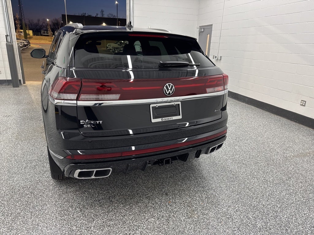 2026 Volkswagen Atlas Cross Sport 2.0T SEL Premium R-Line
