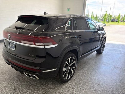 2024 Volkswagen Atlas Cross Sport 2.0T SEL Premium R-Line