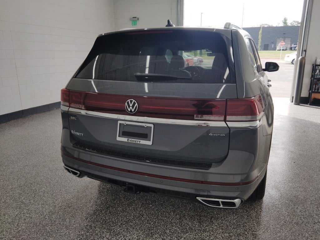 2026 Volkswagen Atlas 2.0T SEL Premium R-Line