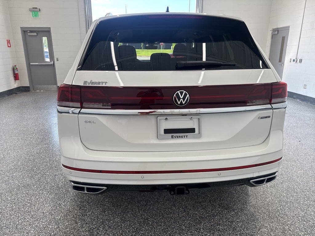 2026 Volkswagen Atlas 2.0T SEL Premium R-Line