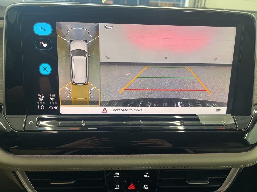 2026 Volkswagen Atlas 2.0T SEL Premium R-Line