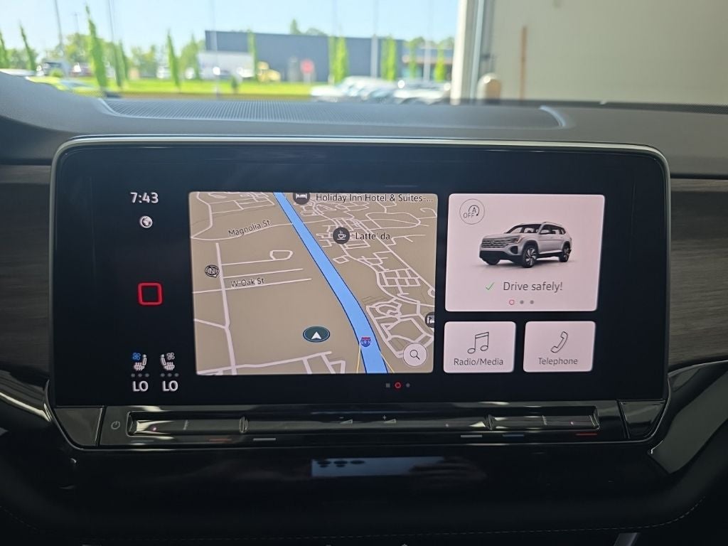 2026 Volkswagen Atlas 2.0T SEL Premium R-Line