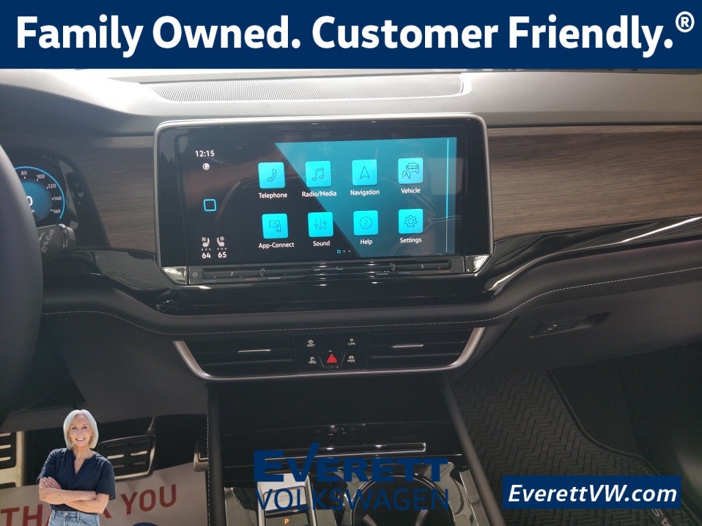 2026 Volkswagen Atlas 2.0T SEL Premium R-Line