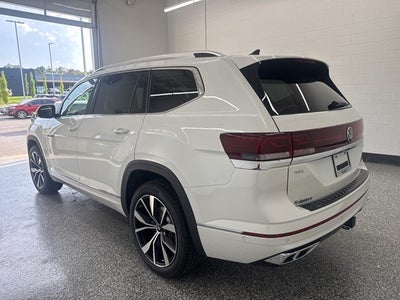 2026 Volkswagen Atlas 2.0T SEL Premium R-Line