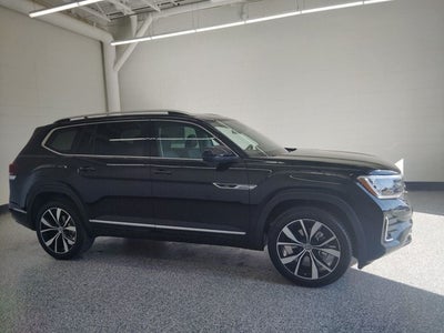 2026 Volkswagen Atlas 2.0T SEL Premium R-Line