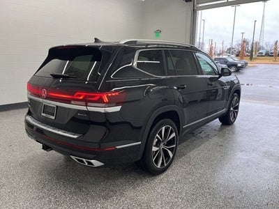 2026 Volkswagen Atlas 2.0T SEL Premium R-Line