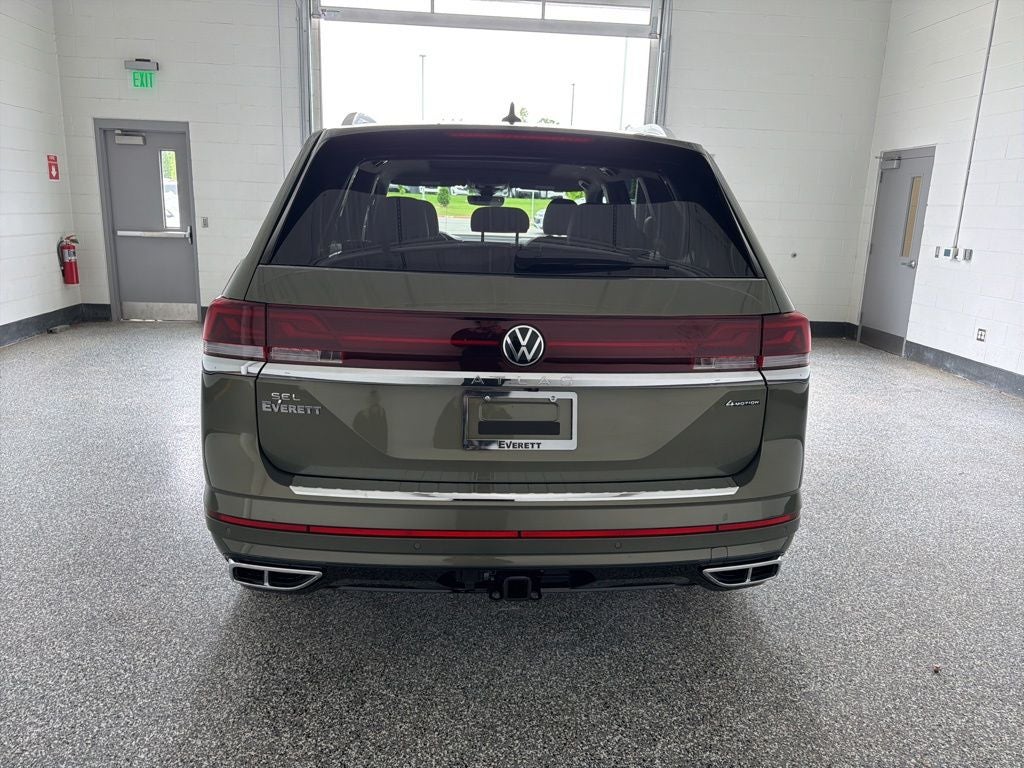 2026 Volkswagen Atlas 2.0T SEL Premium R-Line