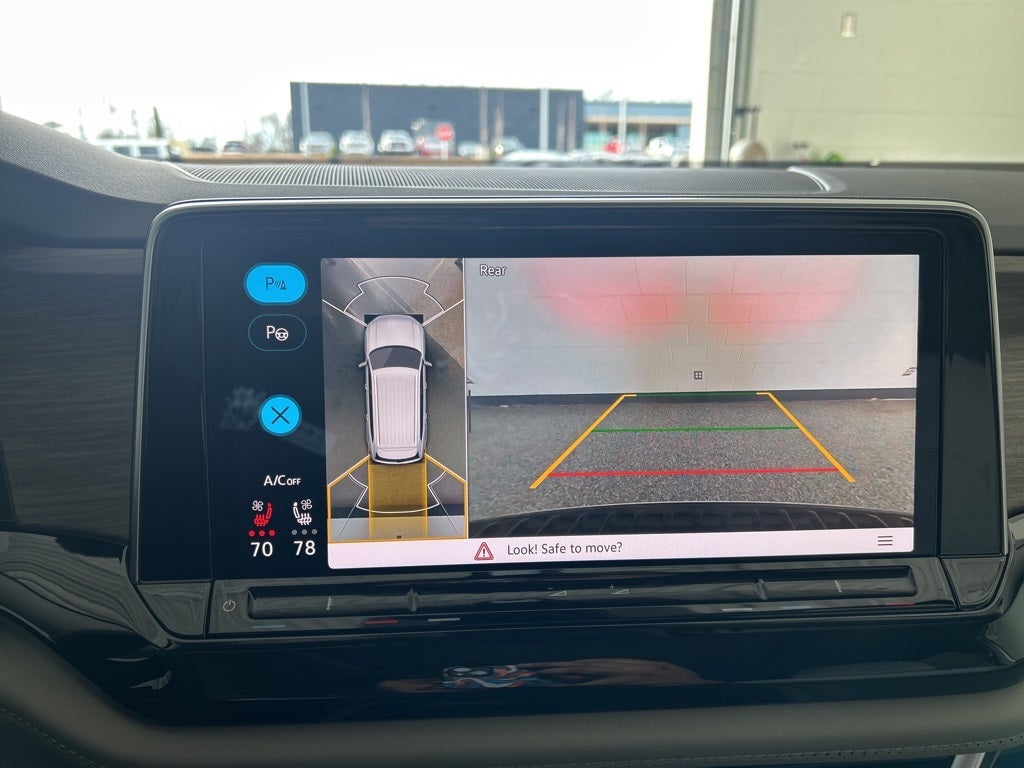 2026 Volkswagen Atlas 2.0T SEL Premium R-Line