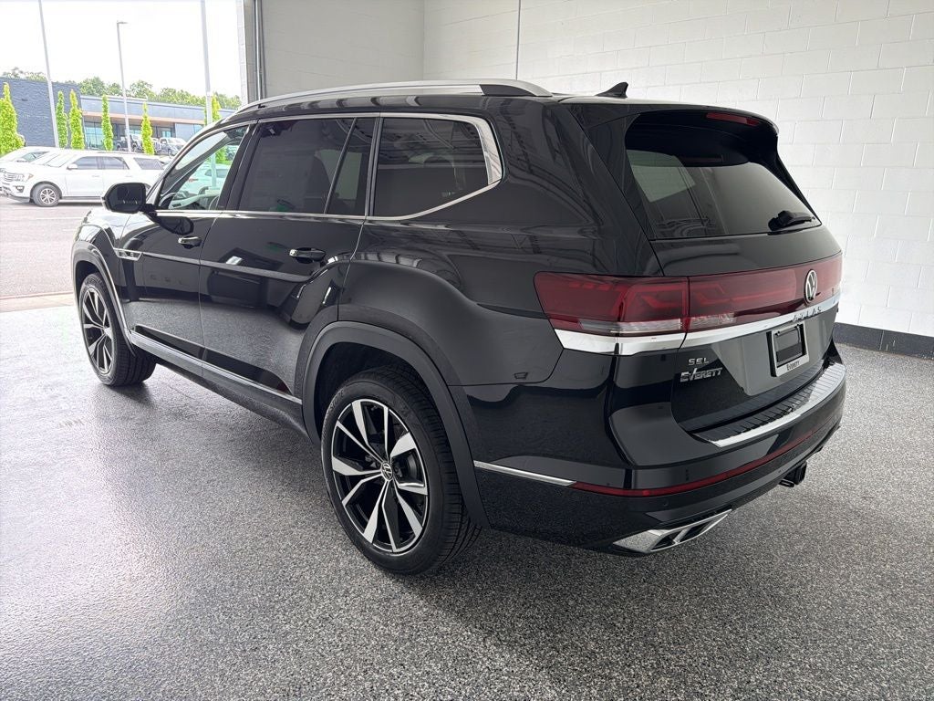 2026 Volkswagen Atlas 2.0T SEL Premium R-Line