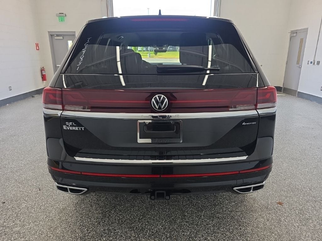 2026 Volkswagen Atlas 2.0T SEL Premium R-Line
