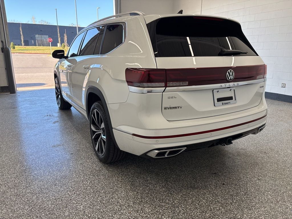 2024 Volkswagen Atlas 2.0T SEL Premium R-Line