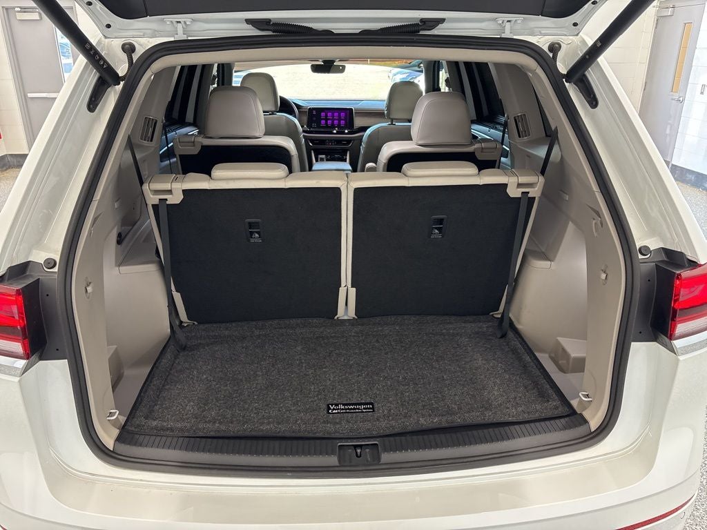 2024 Volkswagen Atlas 2.0T SEL Premium R-Line