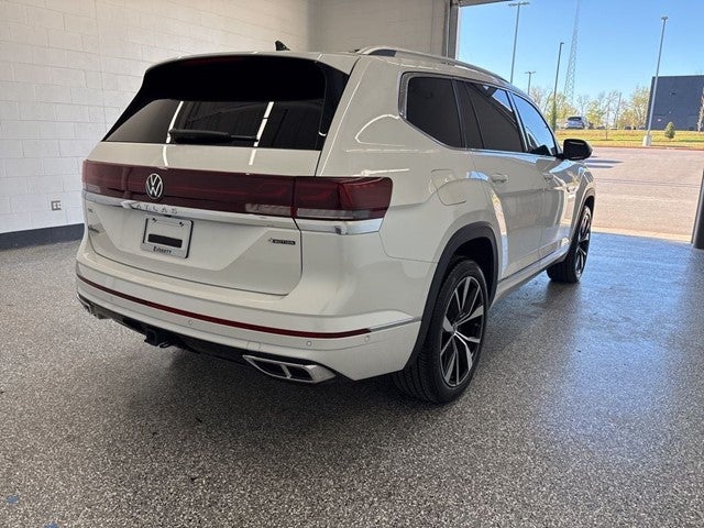 2024 Volkswagen Atlas 2.0T SEL Premium R-Line