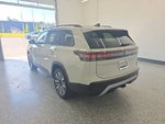 2027 Volkswagen Atlas SE w/Technology