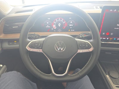 2027 Volkswagen Atlas SE w/Technology