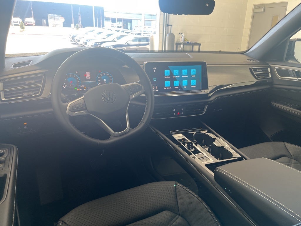 2026 Volkswagen Atlas Cross Sport 2.0T SE W/TECHNOLOGY