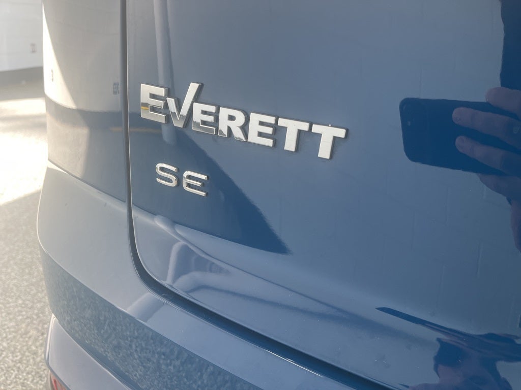 2025 Volkswagen Atlas Cross Sport 2.0T SE w/ Technology