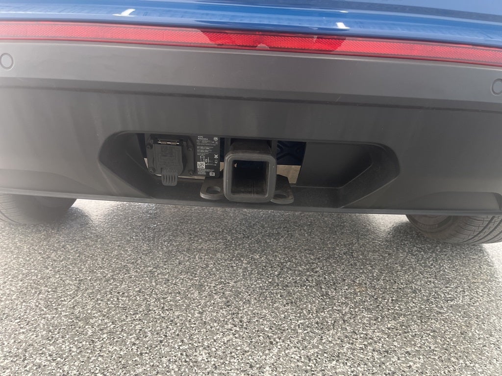 2025 Volkswagen Atlas Cross Sport 2.0T SE w/ Technology