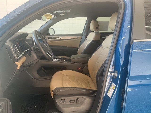 2025 Volkswagen Atlas Cross Sport 2.0T SE w/ Technology